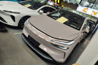 乐道L60 2024款 60kWh 四驱版