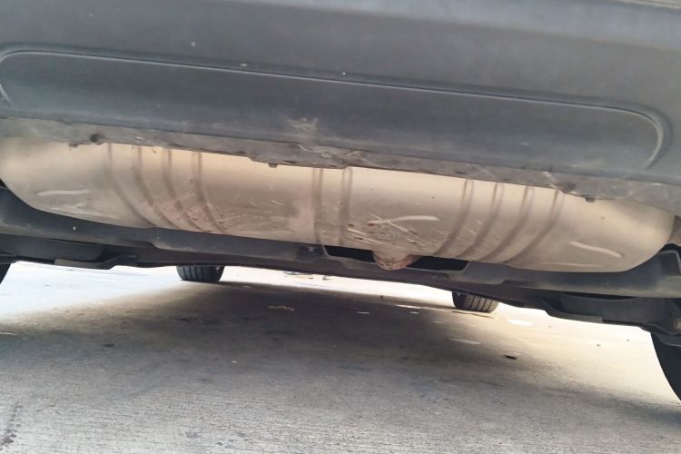 奔驰A级 2020款 A 200 L局部细节9009