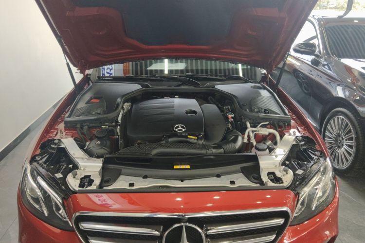 奔驰E级(进口) 2019款 E 260 运动版局部细节24