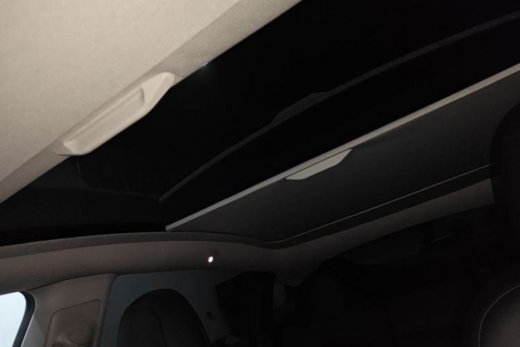 特斯拉 Model Y 2022款 后轮驱动版局部细节22