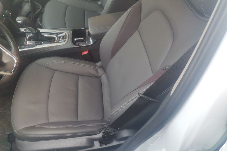 雪佛兰 迈锐宝 2017款 1.5T 自动豪华版中控内饰19