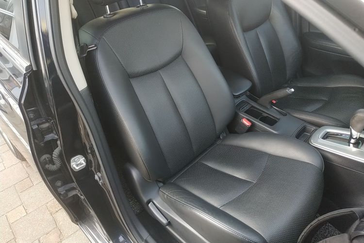 日产 轩逸 2014款 1.6XV CVT尊享版局部细节41