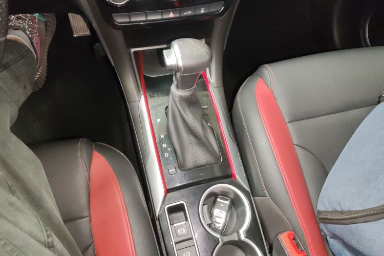 哈弗H2 2017款 蓝标 1.5T 自动两驱豪华型中控内饰18