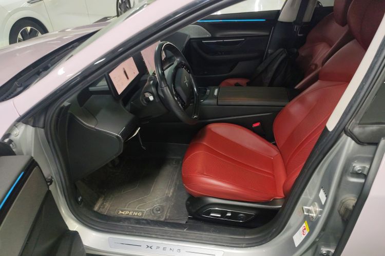 小鹏P7 2020款 670E中控内饰7003