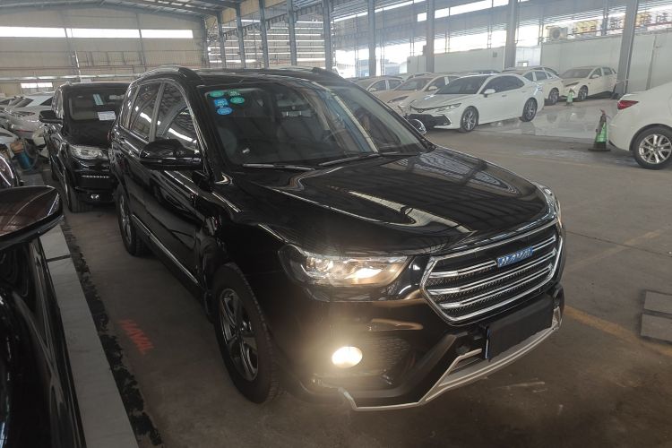 哈弗H6 2017款 蓝标 运动版 1.5T 手动两驱精英型车身外观3