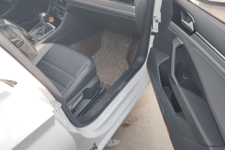 大众 速腾 2021款 280TSI DSG超越版局部细节9005