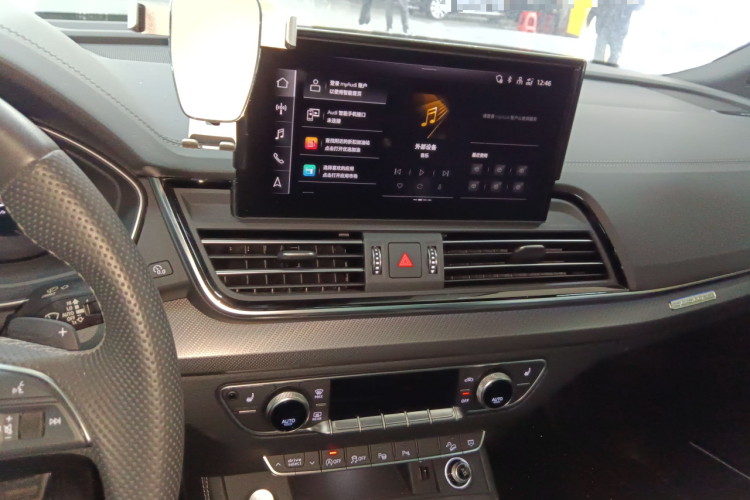 奥迪Q5L 2024款 45 TFSI 豪华动感型中控内饰16