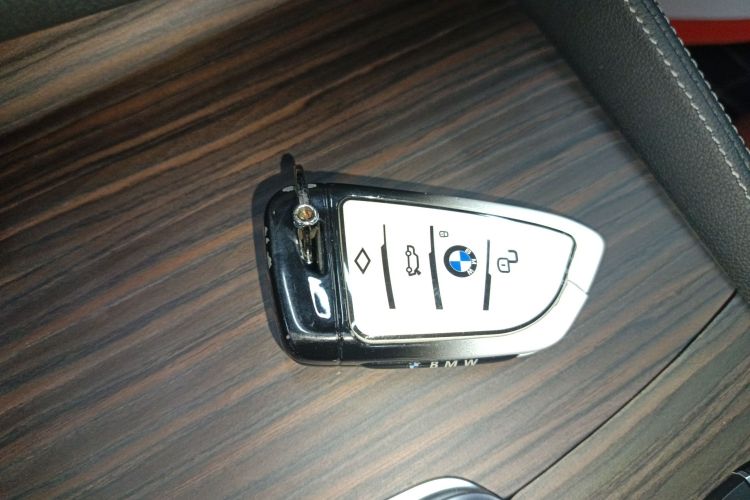 宝马5系 2023款 530Li 领先型 豪华套装中控内饰11