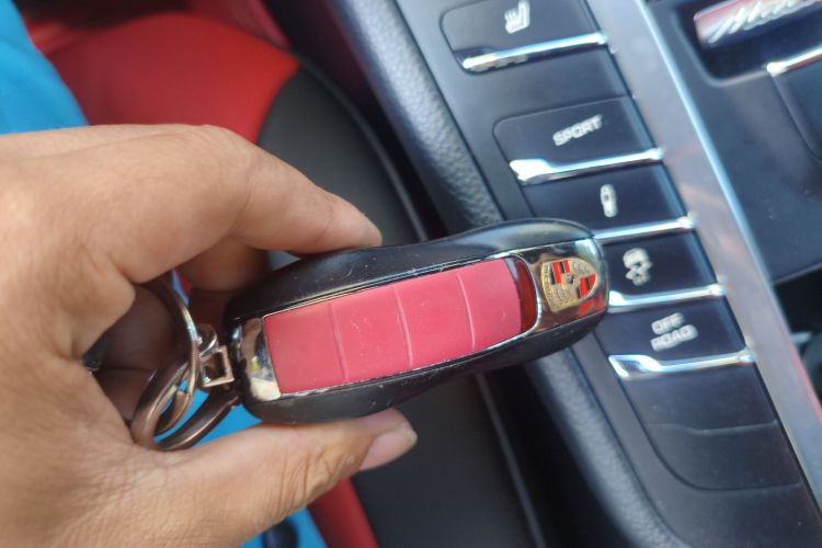 保时捷 2018款 Macan 2.0T中控内饰11