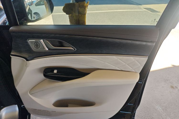 腾势D9 2024款 DM-i 1050 尊享型中控内饰7005