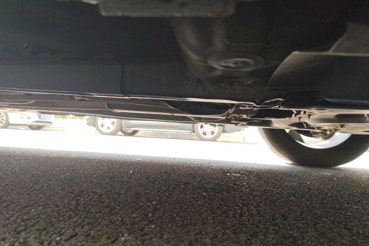 雪铁龙 天逸 C5 AIRCROSS 2019款 350THP 乐享型 国V局部细节9001