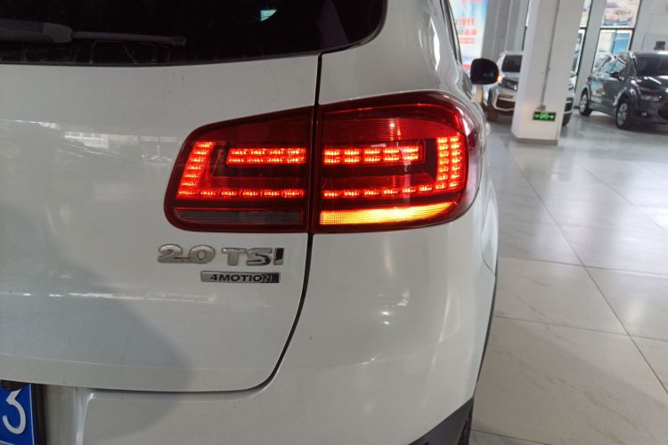 大众 Tiguan 2015款 2.0TSI 舒适版车身外观9