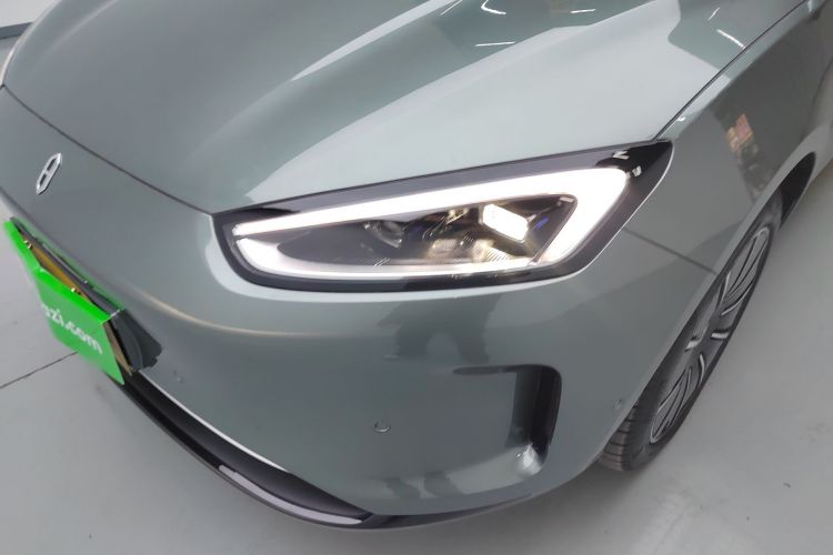 鸿蒙智行 问界M5 2023款 纯电四驱智驾版局部细节36