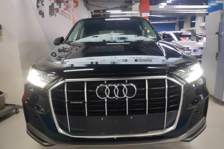 奥迪Q7 2021款 45 TFSI quattro S line运动型车身外观6001
