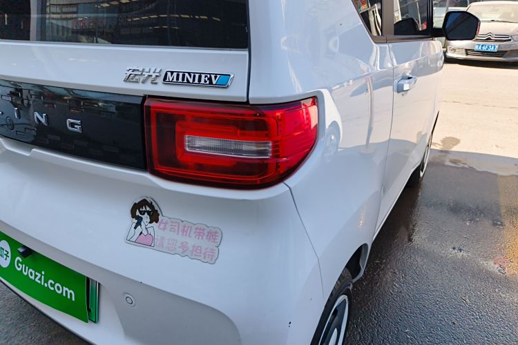 五菱汽车 宏光MINIEV 2022款 自在款 磷酸铁锂车身外观9