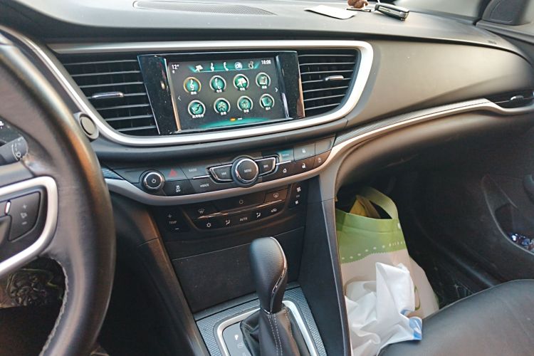 别克 阅朗 2019款 18T 自动互联精英型 国V中控内饰16