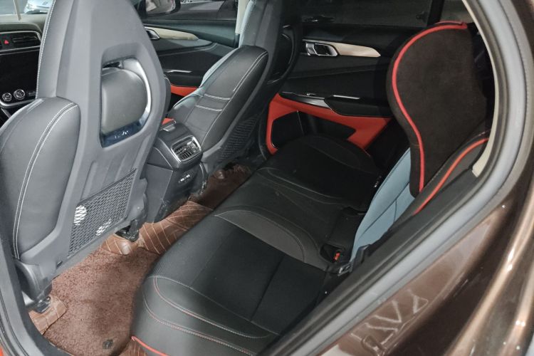 领克01 2017款 2.0T 两驱型Pro版中控内饰21