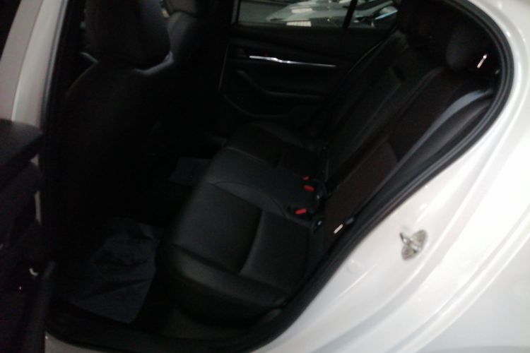 马自达3 昂克赛拉 2022款 2.0L 自动质雅版中控内饰7004