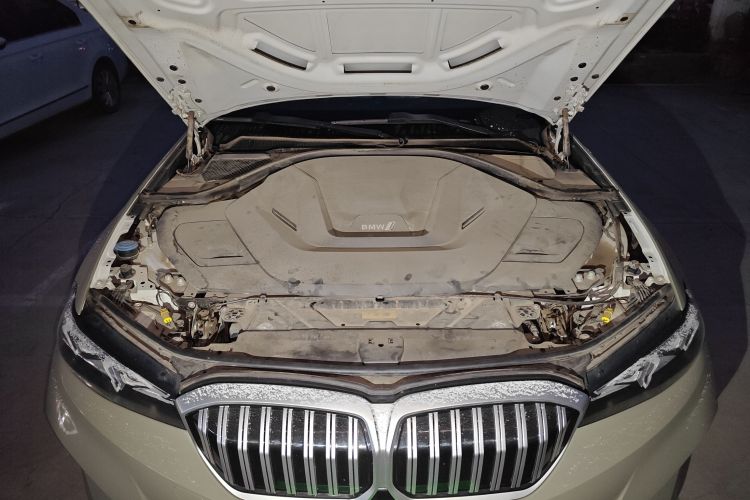 宝马i3 2022款 eDrive 35 L局部细节24