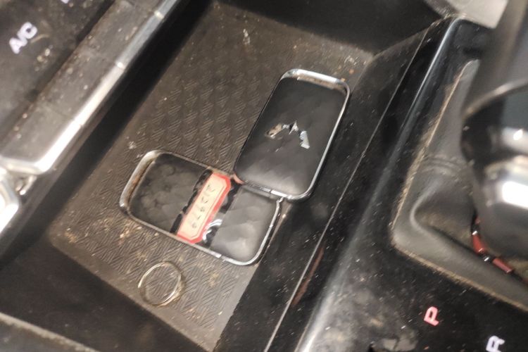 五菱汽车 五菱星辰 2021款 1.5T CVT星辉版中控内饰7001