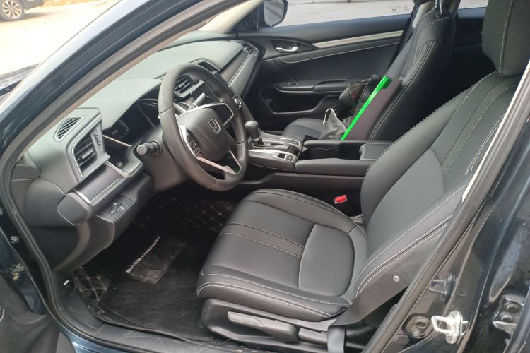 本田 思域 2016款 220TURBO CVT豪华版中控内饰19