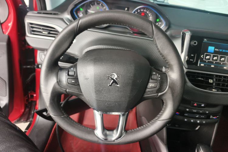 标致2008 2018款 230THP 自动豪华版局部细节13