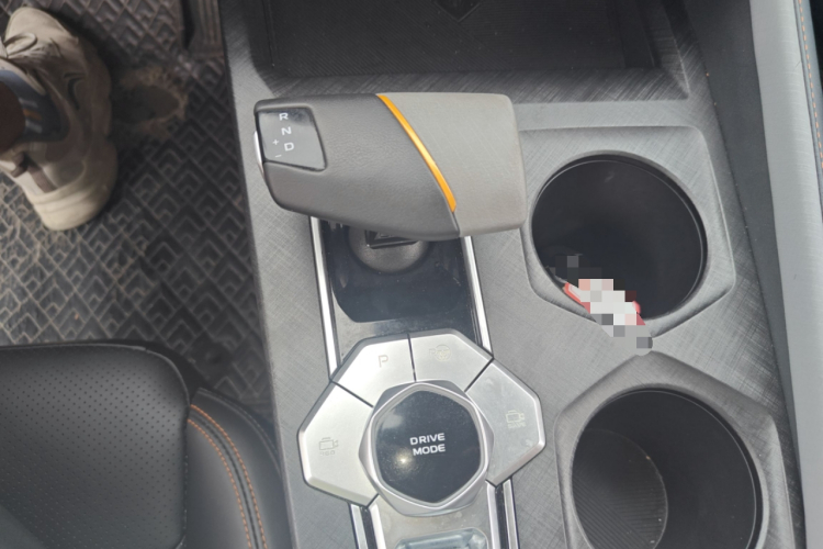 长安UNI-V 2022款 1.5T 智慧领航型局部细节18