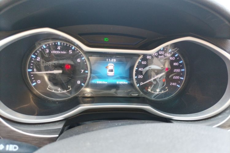 吉利汽车 帝豪 2017款 三厢百万款 1.5L 手动豪华型局部细节14