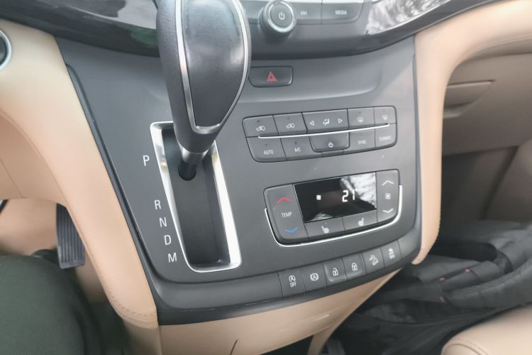 别克GL8 2017款 ES 28T 尊享型 国V局部细节18