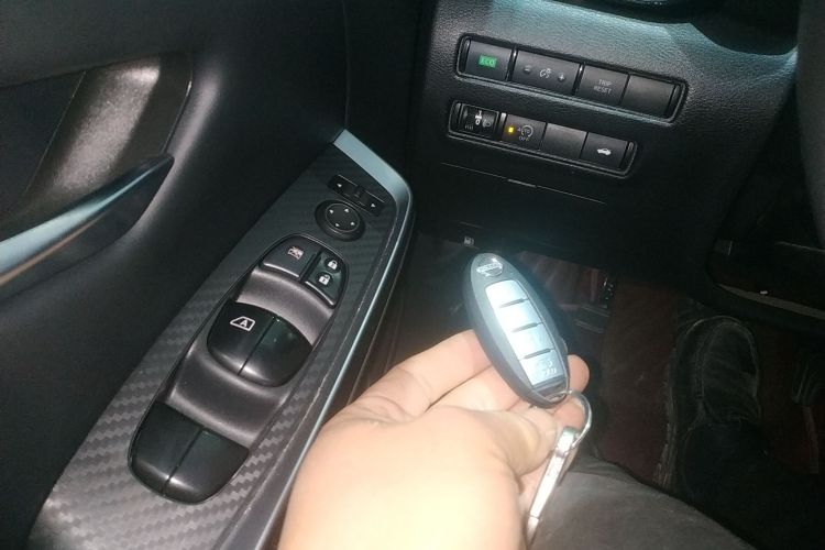 日产 轩逸 2021款 1.6L XL CVT悦享版中控内饰7001