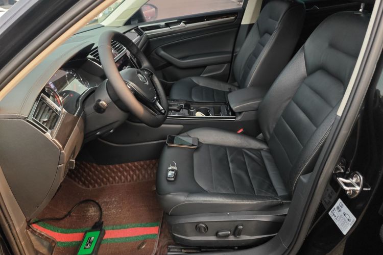 大众 辉昂 2018款 改款 380TSI 两驱商务版中控内饰19