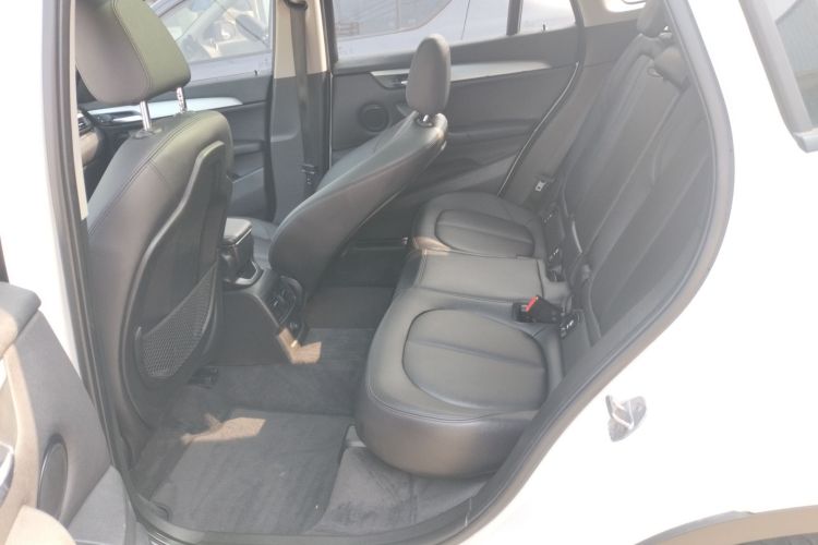 宝马X1 2016款 sDrive18Li 尊享型中控内饰7004