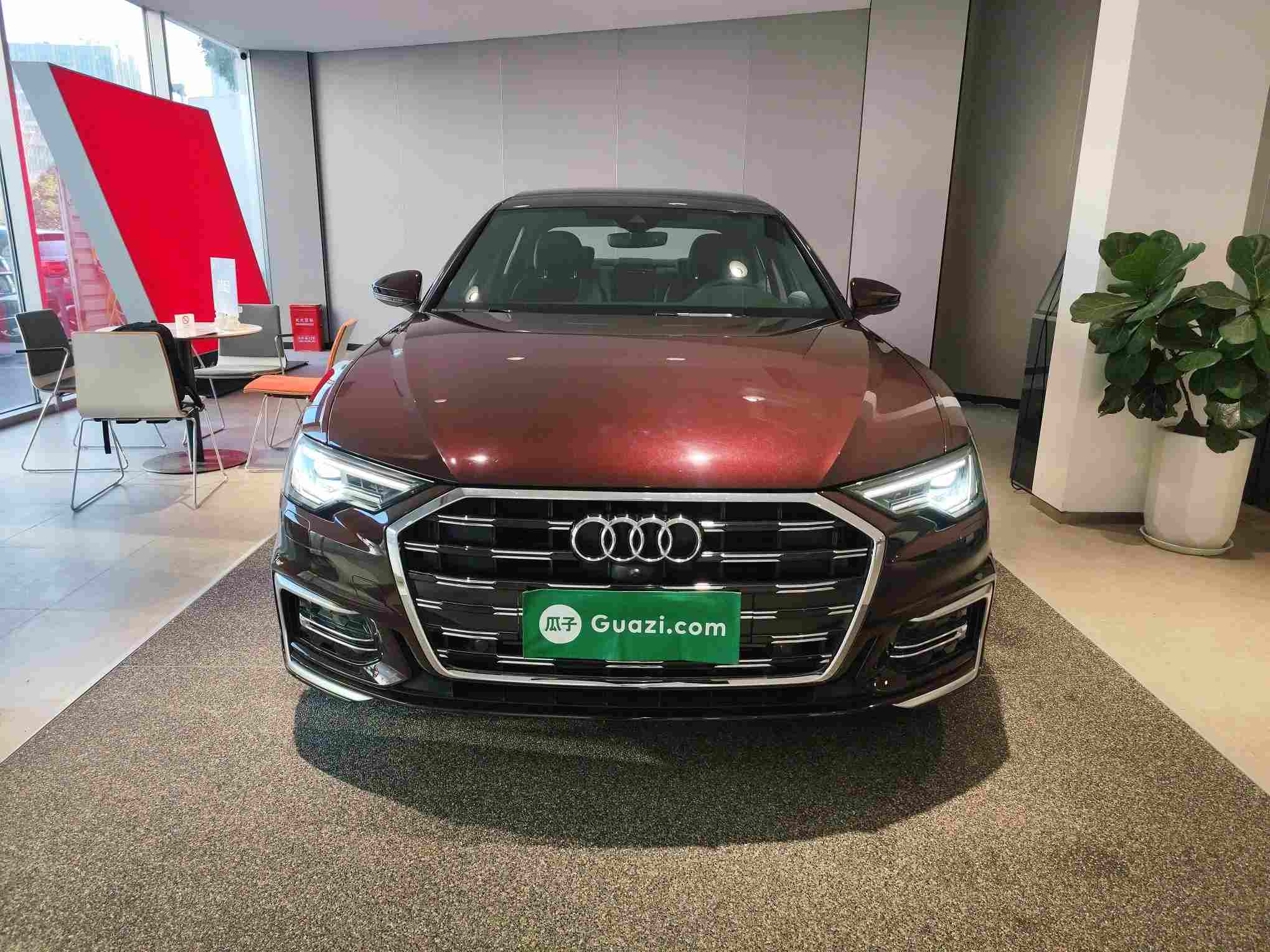 郑州二手奥迪A6L 2024款 开一年亏掉购置税，这账划算吗？