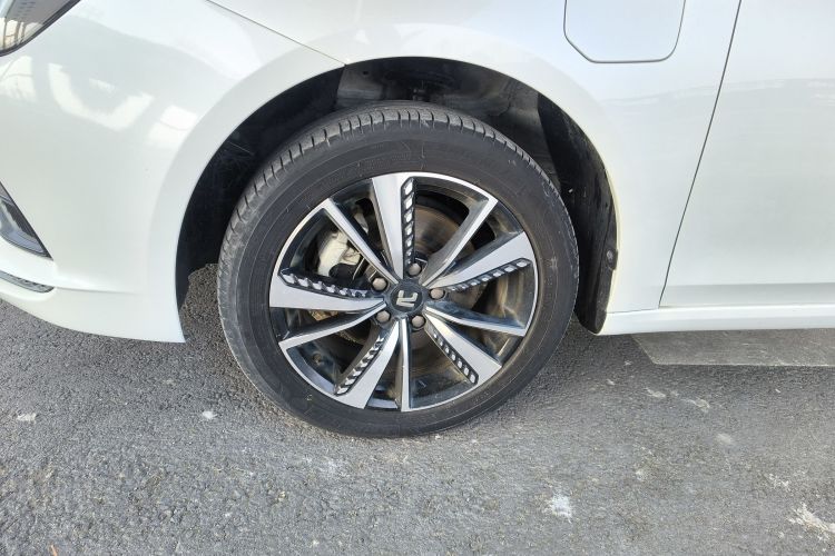 飞凡汽车 飞凡ER6 2020款 620km 智享版车身外观6007