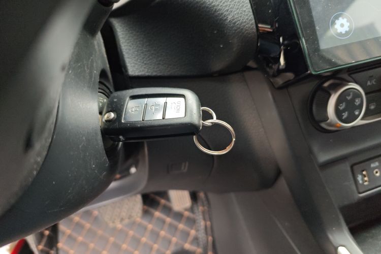 日产 轩逸 2021款 经典 1.6XE CVT专享版中控内饰11