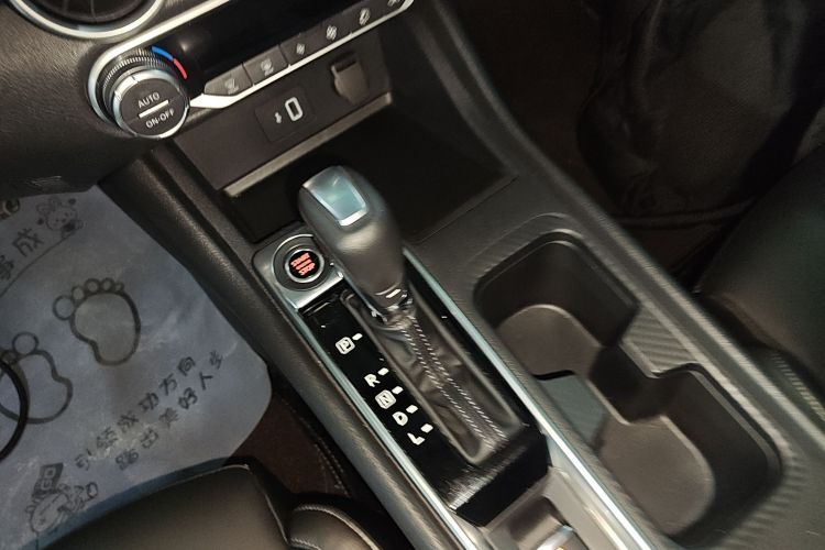 日产 轩逸 2022款 1.6L XL CVT悦享版中控内饰18