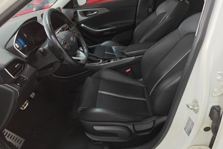 现代 菲斯塔 2019款 280TGDi 运动版 国VI局部细节19