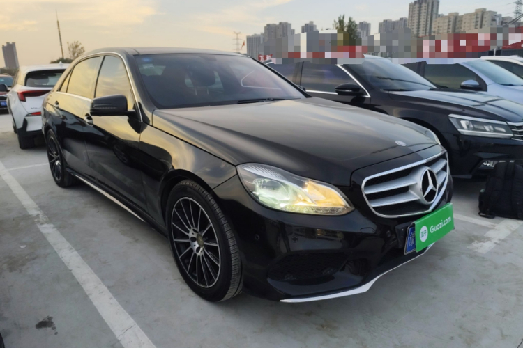 奔驰E级 2014款 改款 E 300 L 运动型车身外观3