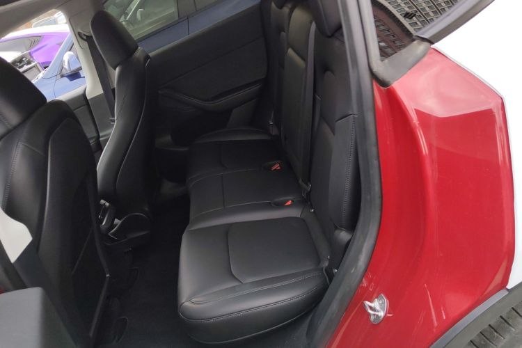 特斯拉 Model Y 2022款 改款 后轮驱动版中控内饰21