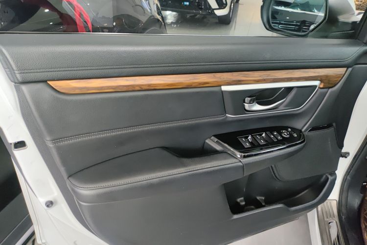 本田CR-V 2019款 240TURBO CVT两驱风尚版 国V中控内饰47