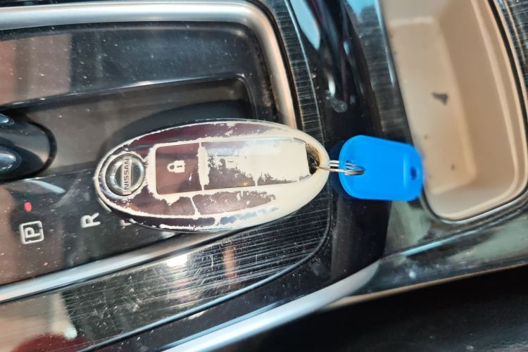 日产 轩逸 2018款 1.6XV CVT尊享版中控内饰11