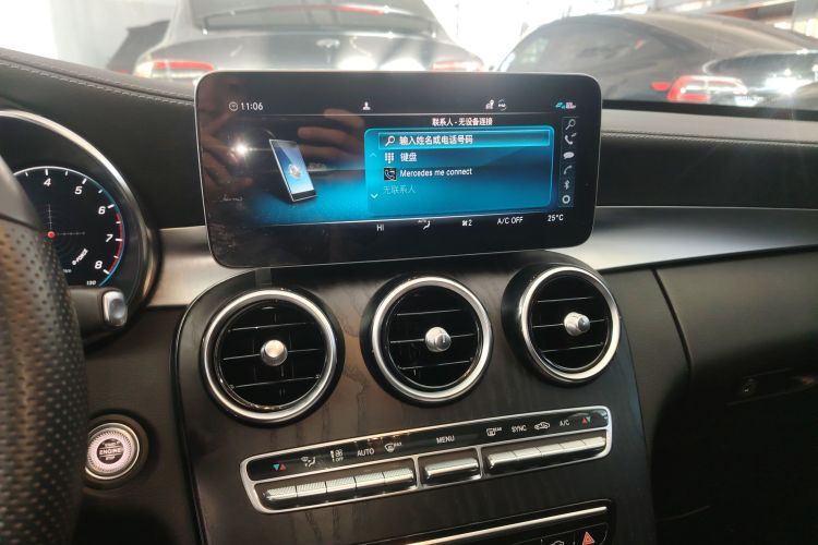 奔驰C级 2020款 改款 C 200 L 时尚型运动版中控内饰16
