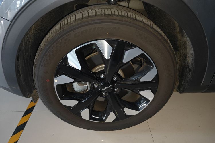 起亚 狮铂拓界 2023款 2.0T 两驱尊贵版车身外观6007