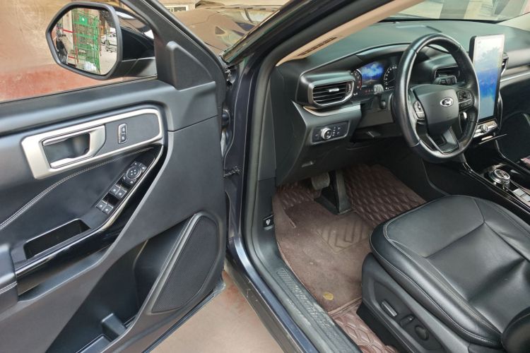 福特 探险者 2020款 EcoBoost 285 后驱风尚版 6座中控内饰20