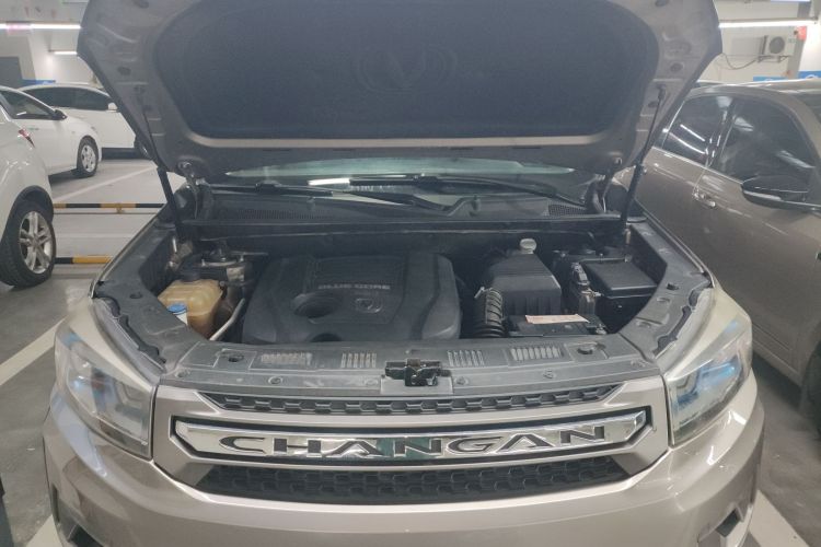 长安CS75 2014款 1.8T 自动精英型 国IV机舱底盘24