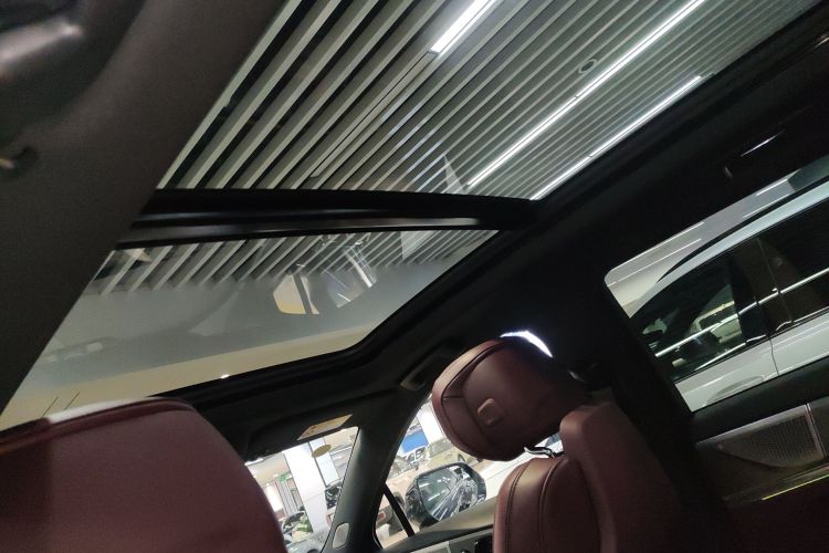 凯迪拉克XT5 2025款 2.0T 铂金型中控内饰22