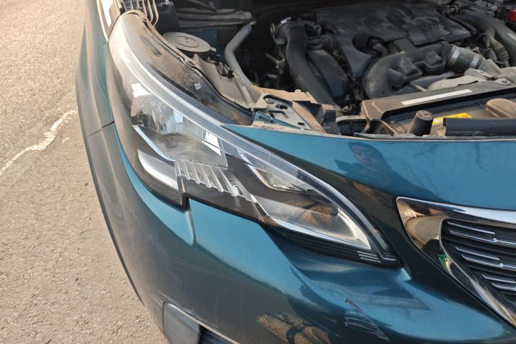 标致5008 2017款 350THP 7座无界版车身外观8