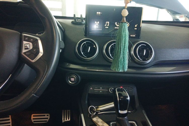 魏牌 VV5 2017款 2.0T 超豪型中控内饰16