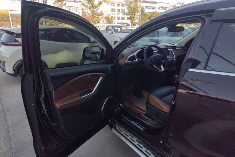 东南DX7 2017款 1.5T 自动尊贵型中控内饰20