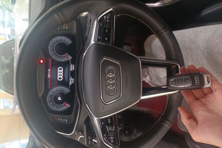 奥迪A6L 2021款 40 TFSI 豪华动感型中控内饰11